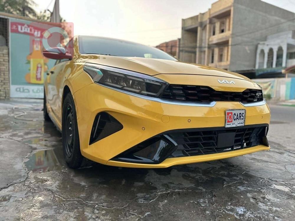 كيا سيراتو